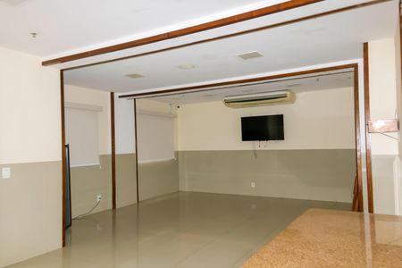 Apartamento para alugar com 80m², 3 quartos e 1 vaga Apartamento para alugar com 80m², 3 quartos e 1 vagaÁrea comum - Salão de festas
