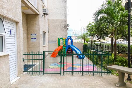 Apartamento para alugar com 80m², 3 quartos e 1 vaga Apartamento para alugar com 80m², 3 quartos e 1 vagaÁrea comum - Playground