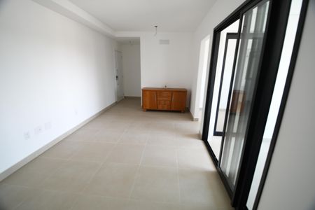 Apartamento à venda com 80m², 2 quartos e 2 vagasSala