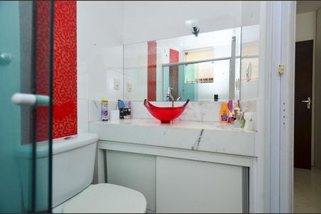 Apartamento à venda com 99m², 3 quartos e 1 vagaBanheiro da Suíte