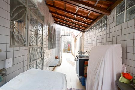 Apartamento à venda com 99m², 3 quartos e 1 vagaÁrea de Serviço