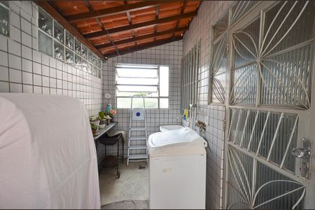 Apartamento à venda com 99m², 3 quartos e 1 vagaÁrea de Serviço