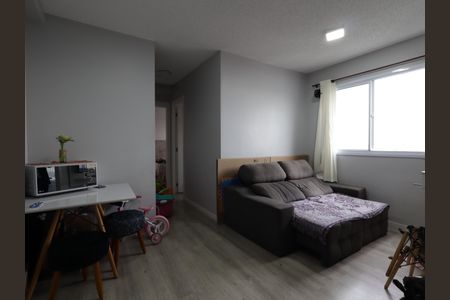 Sala de apartamento para alugar com 2 quartos, 40m² em Parque Reboucas, São Paulo
