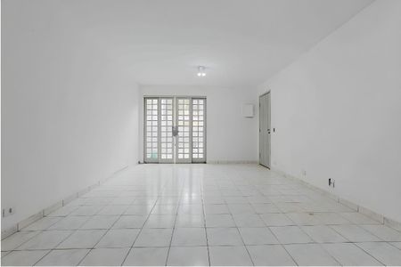 Casa para alugar com 3 quartos, 166m² em Santo Amaro, São Paulo