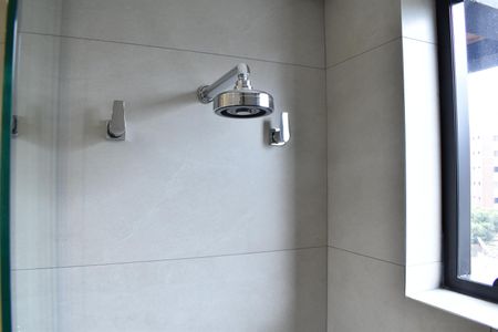 Apartamento para alugar com 83m², 2 quartos e 2 vagasBanheiro