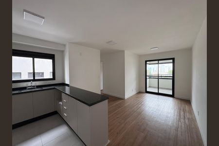 Apartamento para alugar com 64m², 2 quartos e 1 vagaSala