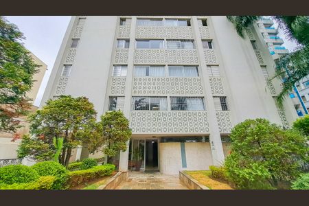 Apartamento à venda com 80m², 3 quartos e 1 vaga Apartamento à venda com 80m², 3 quartos e 1 vagaFachada
