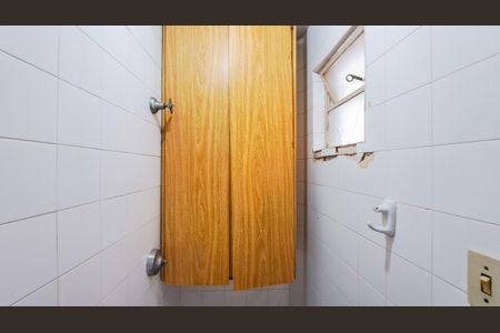 Apartamento à venda com 80m², 3 quartos e 1 vaga Apartamento à venda com 80m², 3 quartos e 1 vagaBanheiro de Serviço