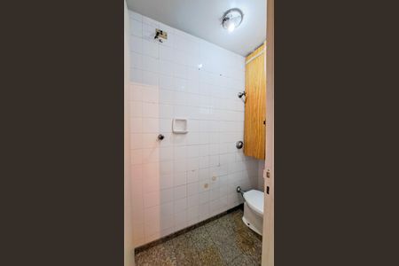 Apartamento à venda com 80m², 3 quartos e 1 vaga Apartamento à venda com 80m², 3 quartos e 1 vagaBanheiro de Serviço