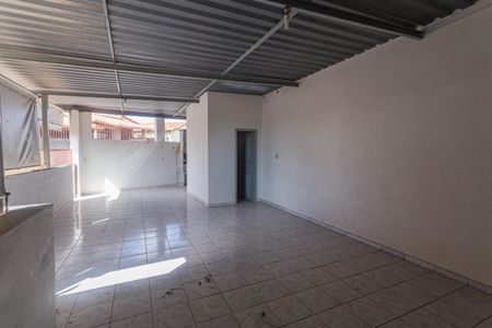 Casa à venda com 210m², 3 quartos e 5 vagasChurrasqueira
