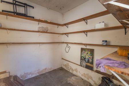 Casa à venda com 210m², 3 quartos e 5 vagasQuarto de Serviço