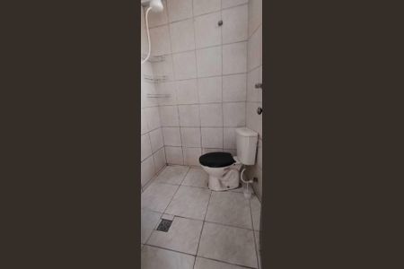 Banheiro de kitnet/studio para alugar com 1 quarto, 45m² em Salgado Filho, Belo Horizonte