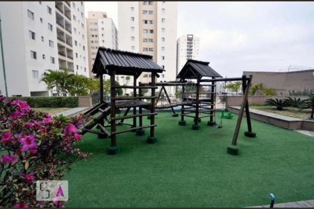 Apartamento à venda com 70m², 2 quartos e 1 vaga Apartamento à venda com 70m², 2 quartos e 1 vagaÁrea comum - Playground