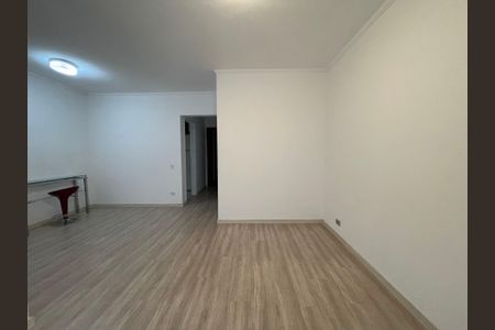 Apartamento à venda com 70m², 2 quartos e 1 vaga Apartamento à venda com 70m², 2 quartos e 1 vagaSala