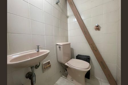 Apartamento à venda com 70m², 2 quartos e 1 vaga Apartamento à venda com 70m², 2 quartos e 1 vagaBanheiro Social