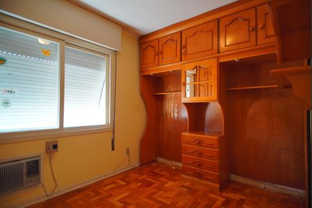 Apartamento para alugar com 74m², 2 quartos e 1 vagaQuarto 1