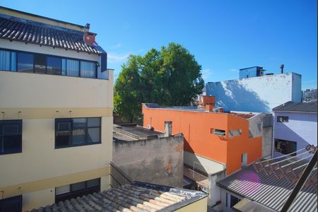 Sala - Vista de apartamento para alugar com 2 quartos, 74m² em São Geraldo, Porto Alegre