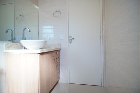 Apartamento para alugar com 74m², 2 quartos e 1 vagaBanheiro Corredor