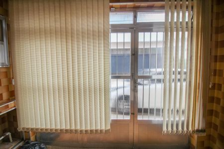 Casa à venda com 138m², 4 quartos e 1 vaga Casa à venda com 138m², 4 quartos e 1 vagaSala 2