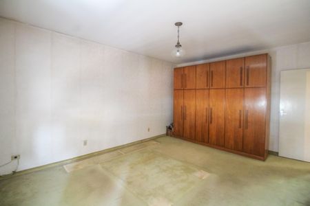 Casa à venda com 138m², 4 quartos e 1 vaga Casa à venda com 138m², 4 quartos e 1 vagaQuarto 3