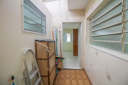 Casa à venda com 138m², 4 quartos e 1 vaga Casa à venda com 138m², 4 quartos e 1 vagaÁrea de Serviço