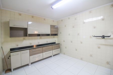 Casa à venda com 138m², 4 quartos e 1 vaga Casa à venda com 138m², 4 quartos e 1 vagaCozinha