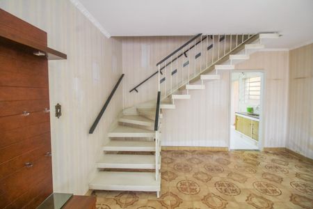 Casa à venda com 138m², 4 quartos e 1 vaga Casa à venda com 138m², 4 quartos e 1 vagaSala