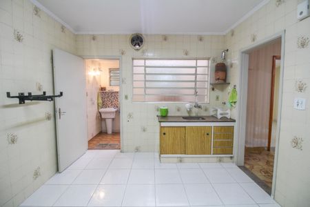 Casa à venda com 138m², 4 quartos e 1 vaga Casa à venda com 138m², 4 quartos e 1 vagaCozinha