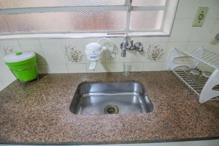 Casa à venda com 138m², 4 quartos e 1 vaga Casa à venda com 138m², 4 quartos e 1 vagaCozinha