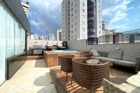 Apartamento à venda com 164m², 2 quartos e 2 vagas Apartamento à venda com 164m², 2 quartos e 2 vagasCobertura