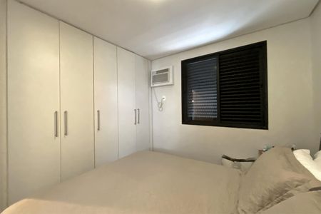 Apartamento à venda com 164m², 2 quartos e 2 vagas Apartamento à venda com 164m², 2 quartos e 2 vagasSuíte 1