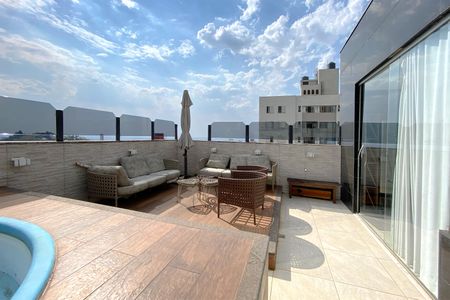 Apartamento à venda com 164m², 2 quartos e 2 vagas Apartamento à venda com 164m², 2 quartos e 2 vagasCobertura