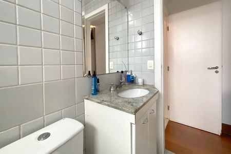 Apartamento à venda com 164m², 2 quartos e 2 vagas Apartamento à venda com 164m², 2 quartos e 2 vagasBanheiro da Suíte 1