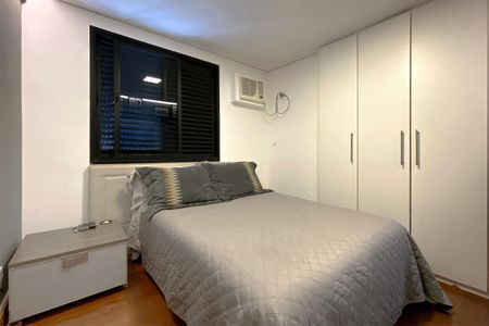 Apartamento à venda com 164m², 2 quartos e 2 vagas Apartamento à venda com 164m², 2 quartos e 2 vagasSuíte 2
