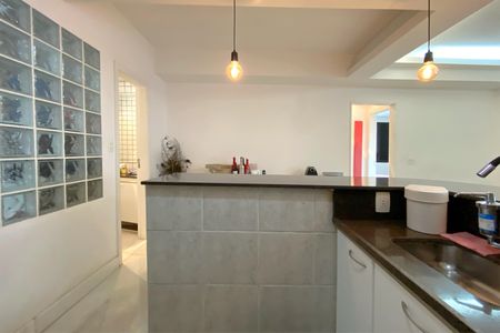 Apartamento à venda com 164m², 2 quartos e 2 vagas Apartamento à venda com 164m², 2 quartos e 2 vagasCozinha