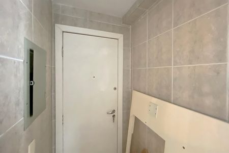 Apartamento à venda com 164m², 2 quartos e 2 vagas Apartamento à venda com 164m², 2 quartos e 2 vagasÁrea de Serviço