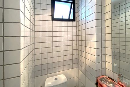 Apartamento à venda com 164m², 2 quartos e 2 vagas Apartamento à venda com 164m², 2 quartos e 2 vagasLavabo