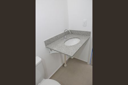 Apartamento para alugar com 35m², 2 quartos e sem vagaBanheiro