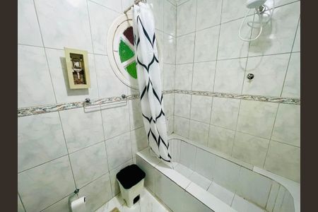 Casa à venda com 110m², 3 quartos e 1 vagaBanheiro 3