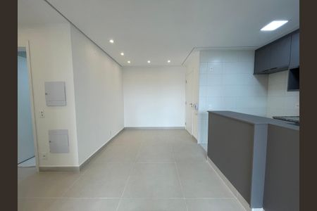Sala de apartamento para alugar com 2 quartos, 56m² em Vila Sônia, São Paulo