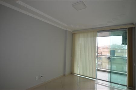Sala de apartamento para alugar com 3 quartos, 108m² em Vila Valqueire, Rio de Janeiro