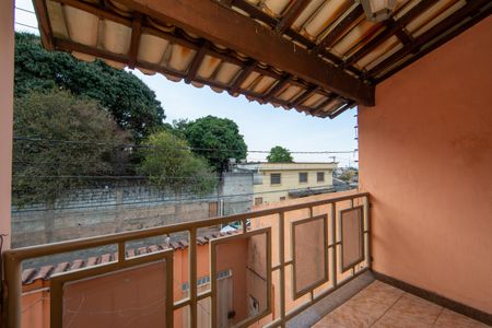 Casa à venda com 400m², 4 quartos e 3 vagas Casa à venda com 400m², 4 quartos e 3 vagasVaranda da Suíte