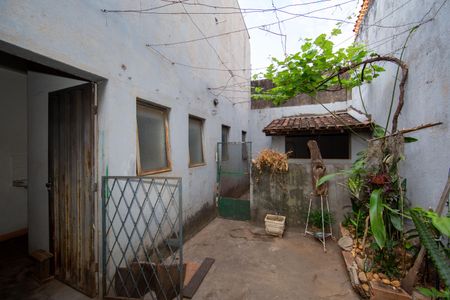Casa à venda com 400m², 4 quartos e 3 vagas Casa à venda com 400m², 4 quartos e 3 vagasÁrea comum