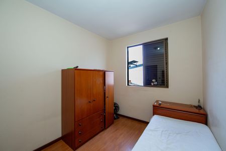 Casa à venda com 400m², 4 quartos e 3 vagas Casa à venda com 400m², 4 quartos e 3 vagasQuarto 2