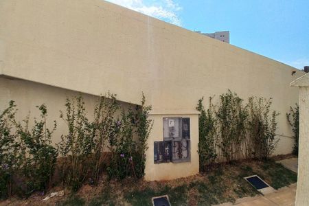 Vista do Quarto 1 de apartamento para alugar com 2 quartos, 44m² em Vila Satúrnia, Campinas