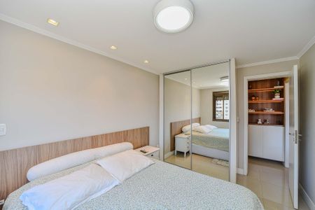 Quarto de apartamento para alugar com 1 quarto, 50m² em Higienópolis, Porto Alegre