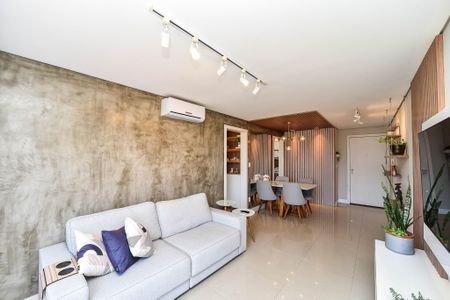 Sala de apartamento para alugar com 1 quarto, 50m² em Higienópolis, Porto Alegre