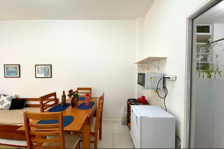 Cozinha de apartamento para alugar com 1 quarto, 22m² em Centro, Rio de Janeiro