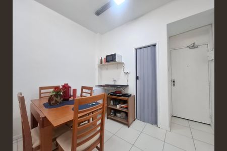 Cozinha de apartamento para alugar com 1 quarto, 22m² em Centro, Rio de Janeiro