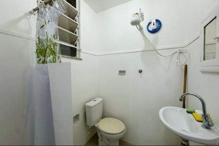 Banheiro de apartamento para alugar com 1 quarto, 22m² em Centro, Rio de Janeiro